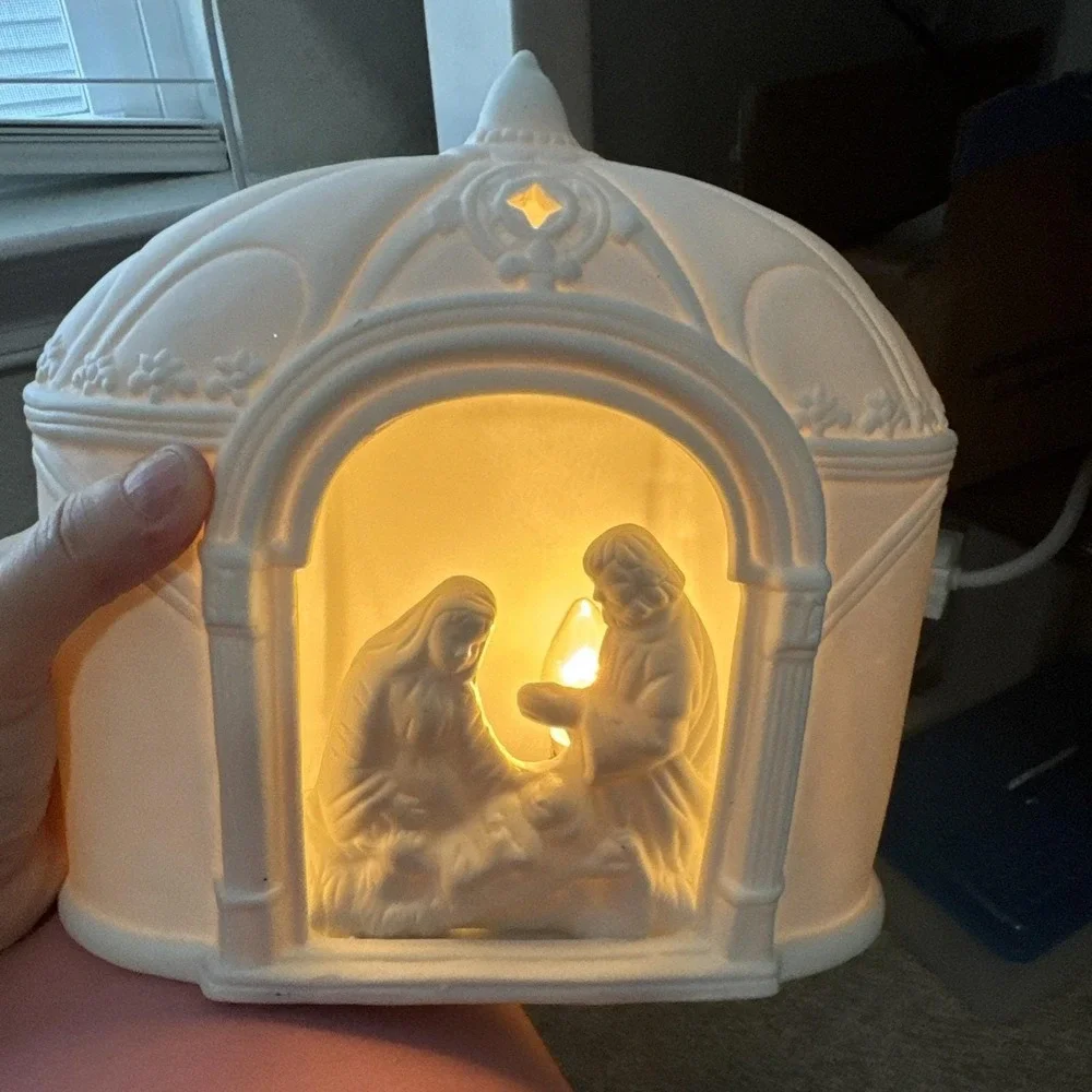 Vntg Porcelain Nativity Scene Lighted Corded Bethlehem Collection 1996 Edition